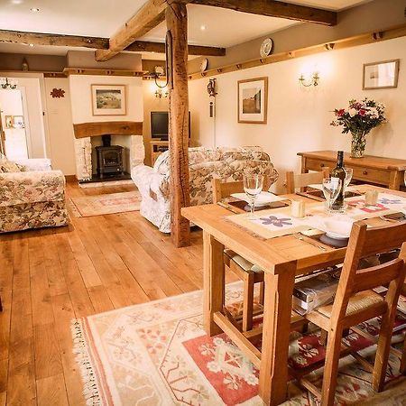 Charming Welsh Cottage Johnston Dış mekan fotoğraf